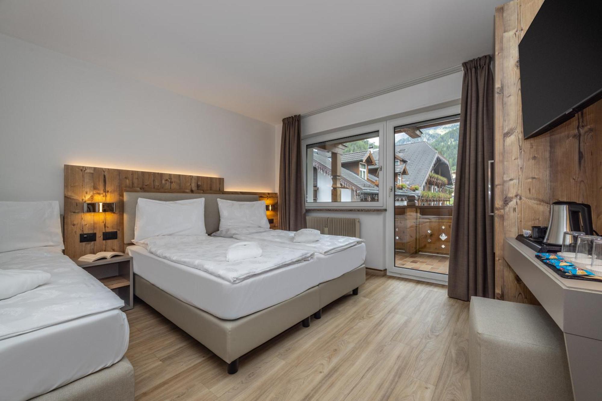 Hotel Ramon กัมปีเตลโลดีฟัสซา ภายนอก รูปภาพ